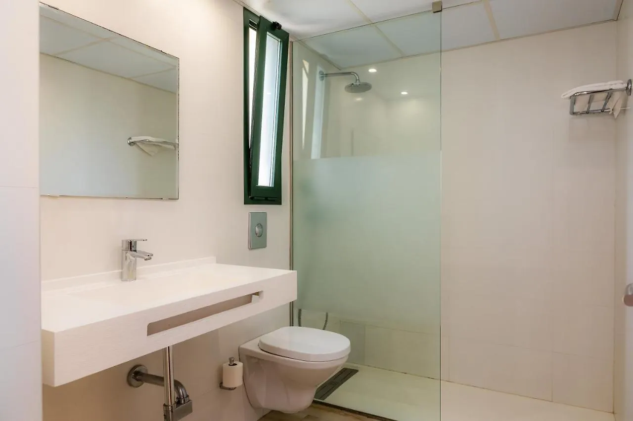 Holiday home Apto Con Terraza 401 Cala Millor